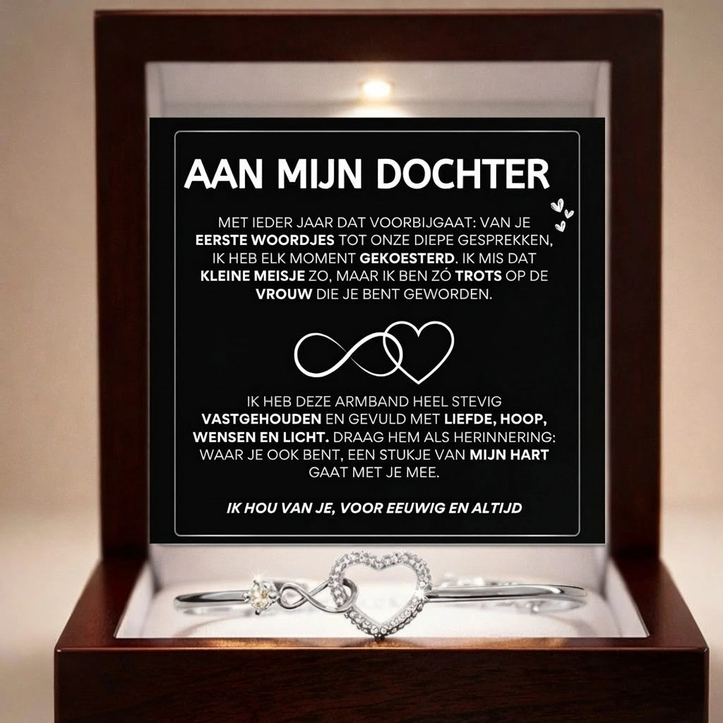 Infinity armband zilver in luxe mahonie geschenkdoos met LED