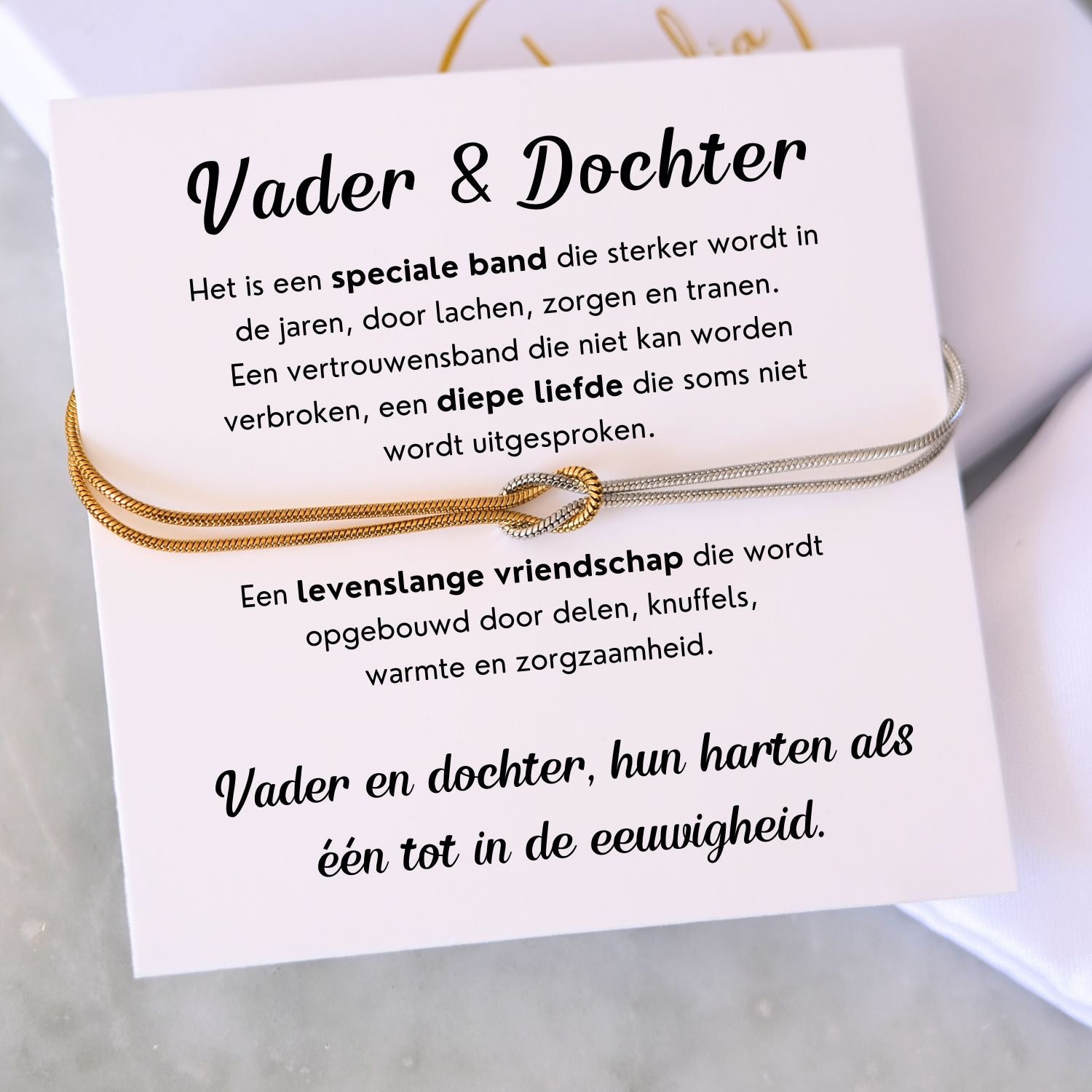 Aan mijn Dochter - Liefdesknoop Halsketting – Amelia Sieraden Aan mijn Dochter - Liefdesknoop Halsketting – Amelia Sieraden