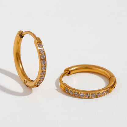 Luna creolen goud zirkonia hoops dames - Amelia Sieraden