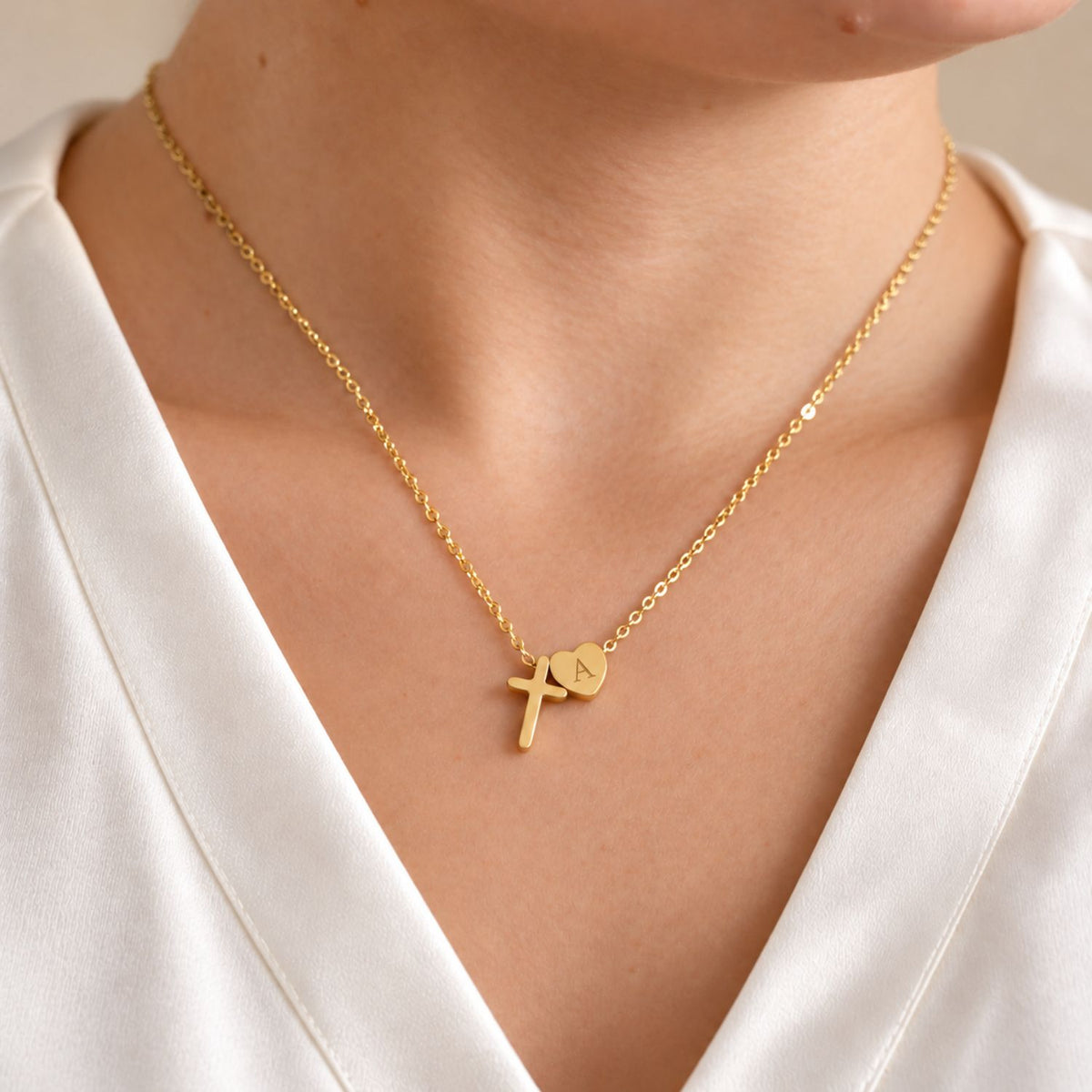 Ketting met Kruisje en Hartje – Goud