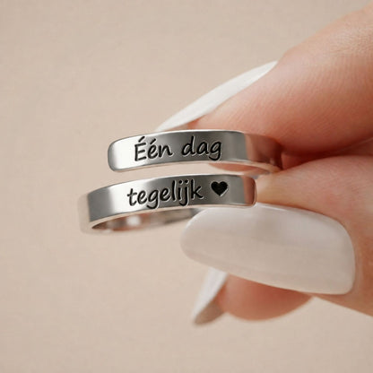 Één Dag Tegelijk Ring