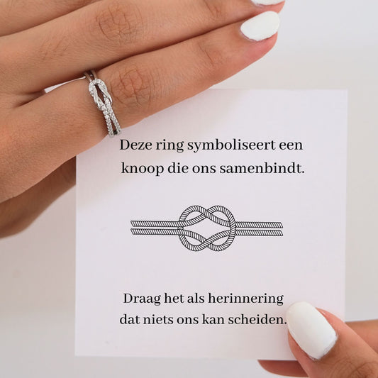 Liefdesknoop ring (Bijna Uitverkocht)
