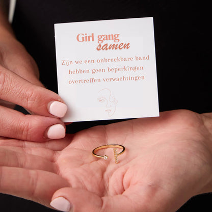 Girl gang samen - Ring